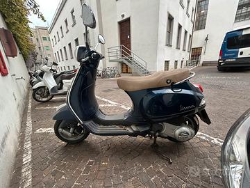 Vespa lx 125