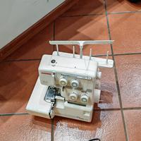 macchina taglia e cuci Janome