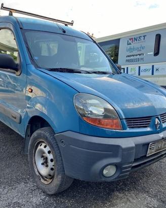 Ricambi RENAULT KANGOO 4X4 1870cc DCI del 2003
