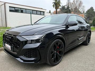 AUDI RS Q8 TFSI V8 quattro tiptronic NAVI - CARB