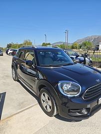 Mini Cooper D Countryman 2.0 Business ALL4 Automat