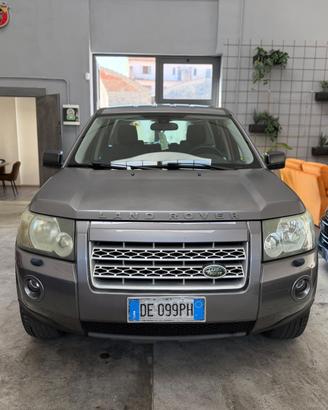 Land Rover Freelander 2.2 TD4 S.W. SE