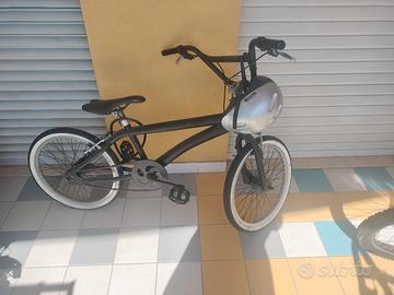 bicicletta BMX 20'' stile Custom - nero opaco 