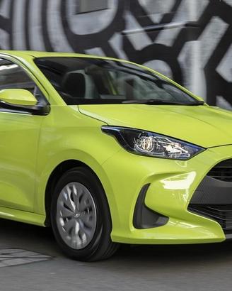 Disponiamo di ricambi per toyota yaris aygo c-hr