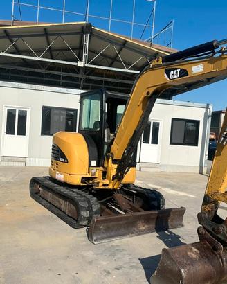 Mini escavatore Caterpillar 305 50quintali