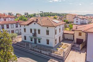 DIMORA STORICA NEL CUORE DEL PAESE