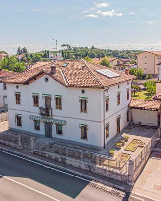 DIMORA STORICA NEL CUORE DEL PAESE