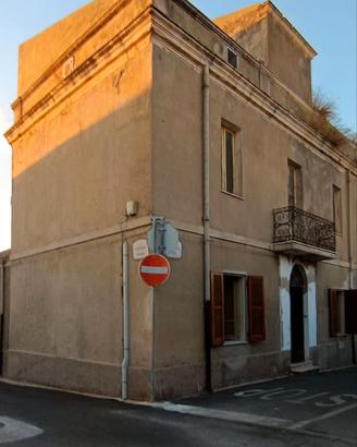 Intera Palazzina da ristrutturare mq.190 - Tissi