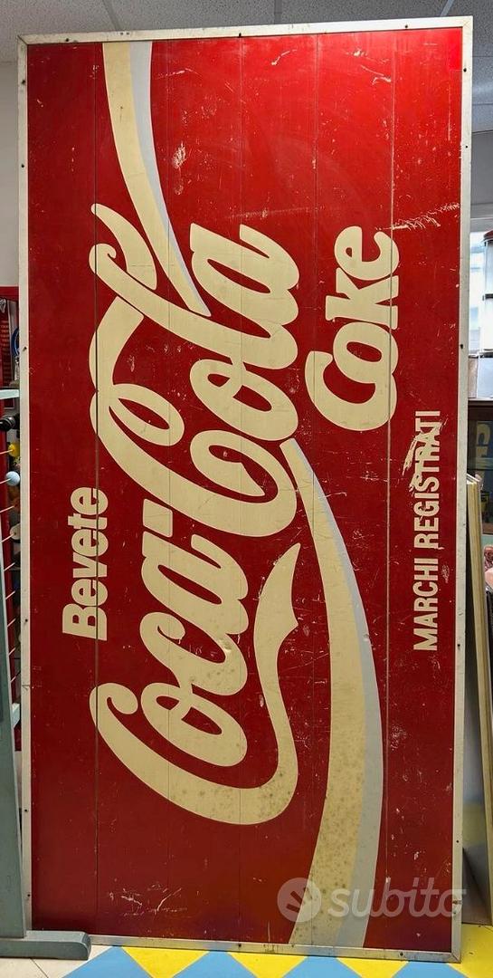 INSEGNA TABELLA TARGA latta lamiera Coca Cola Sold Here 35x49 EUR 45,00