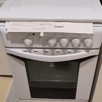 Cucina a gas 4 fuochi e forno