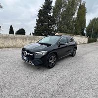MERCEDES-BENZ GLA 200 D SPORT PLUS AUTO