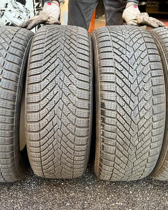 4 gomme da neve pirelli scorpion winter 2