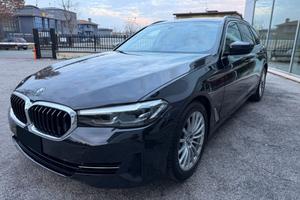BMW 520 d 48V Touring Business