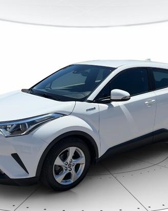 TOYOTA C-HR 1.8h Active 2wd e-cvt