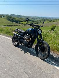 Triumph scrambler 900