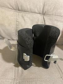 Cavigliere antigraviazionali