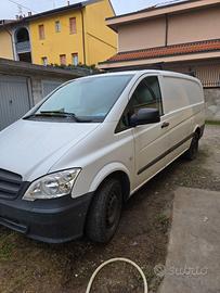Furgone Vito Mercedes