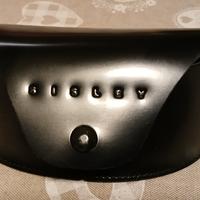 Custodia nera occhiali Sysley 17x8 cm. Nuova.