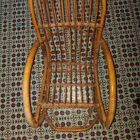 Dondolo in vimini/bambù.