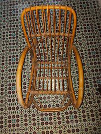 Dondolo in vimini/bambù.