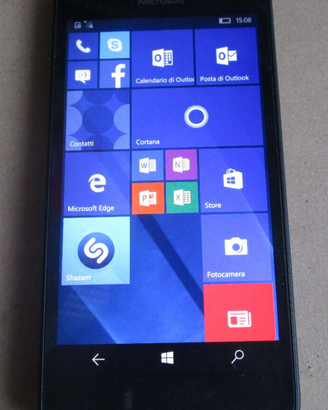 Smartphone Microsoft Lumia 550, modello RM-1127