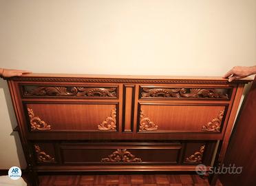 Struttura letto in legno massiccio anni 70