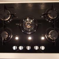 PIANO COTTURA GAS INDESIT