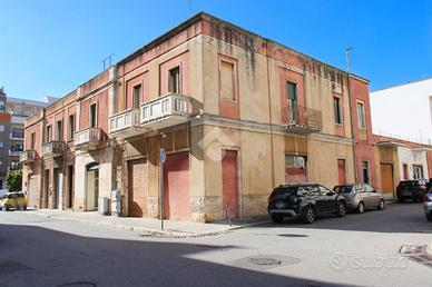 CASA INDIPENDENTE A PUTIGNANO