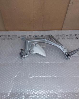 staffa pedana sinistra brutale 800 800rr