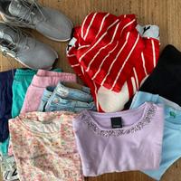 Vestiti per bambina 7/8 anni