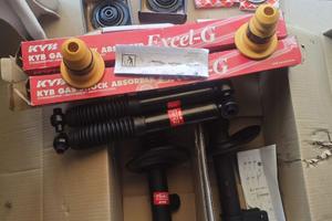 KIT AMMORTIZZATORI KYB - PEUGEOT 5008 - CITROEN C4