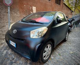 Toyota iQ Automatica 1.0 benzina