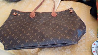 borsa marrone capiente