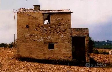 Rustico / Casale di 50 m² a Montefalco
