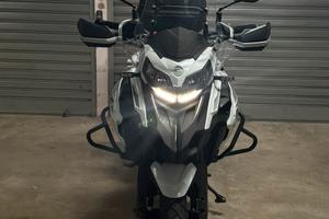 Trk 502 X BENELLI - 16.000 km