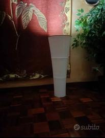 Lampada da terra FLACKA di IKEA