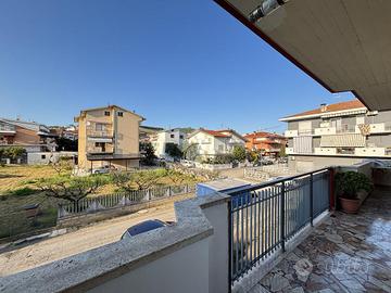 3 LOCALI A PINETO