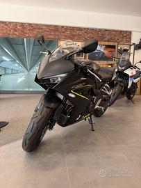 Honda CBR 650 R E-Clutch - 2026