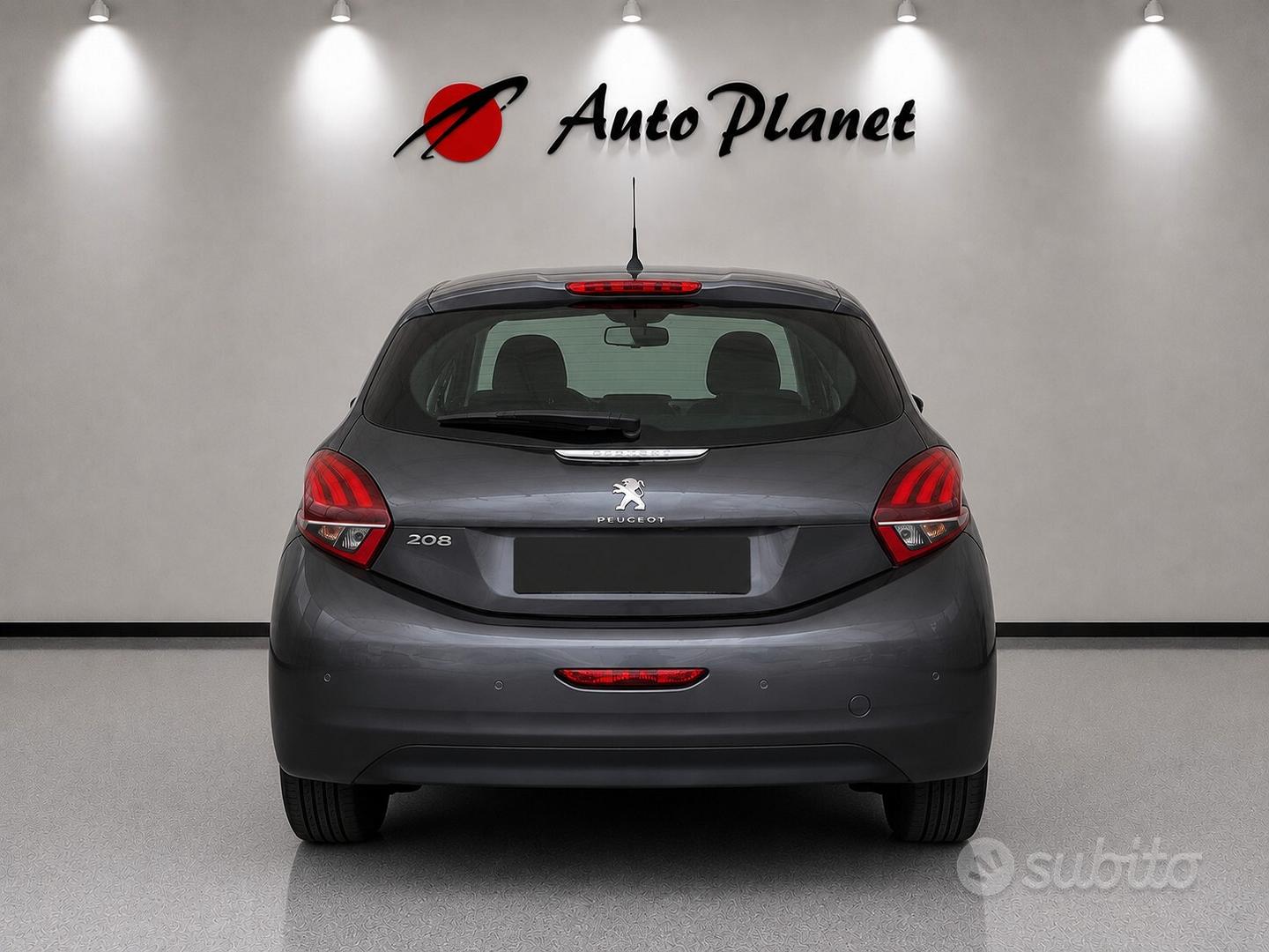 Peugeot 208 2018 photo 3