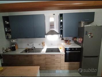 Cucina lineare completa del 2024 - Lucera (FG)