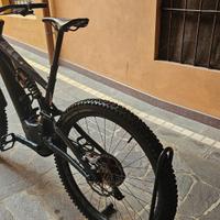 Specialized Kenevo  e-bike