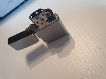 accendino zippo 