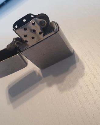 accendino zippo 