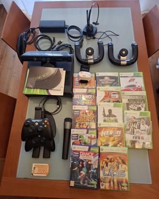 XBOX 360 con accessori e giochi