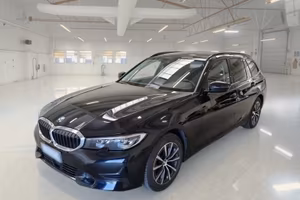BMW 318 48V SPORT TOURING AUTO STATION WAGON