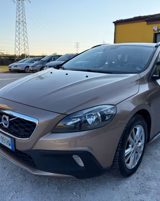 Volvo V40 Cross Country D2 1.6 Kinetic UNICO