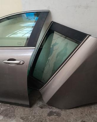 portiere alfa romeo giuletta anno 2015