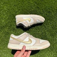 Nike Dunk "Gold Swoosh", taglia 36