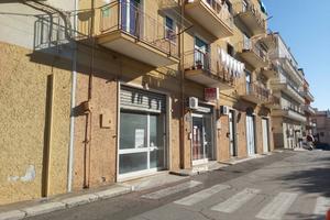 Magazzino a Noci, via Tenente Raffaele Tinelli 16