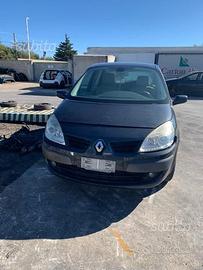 Renault megane Scenic ricambi disponibili